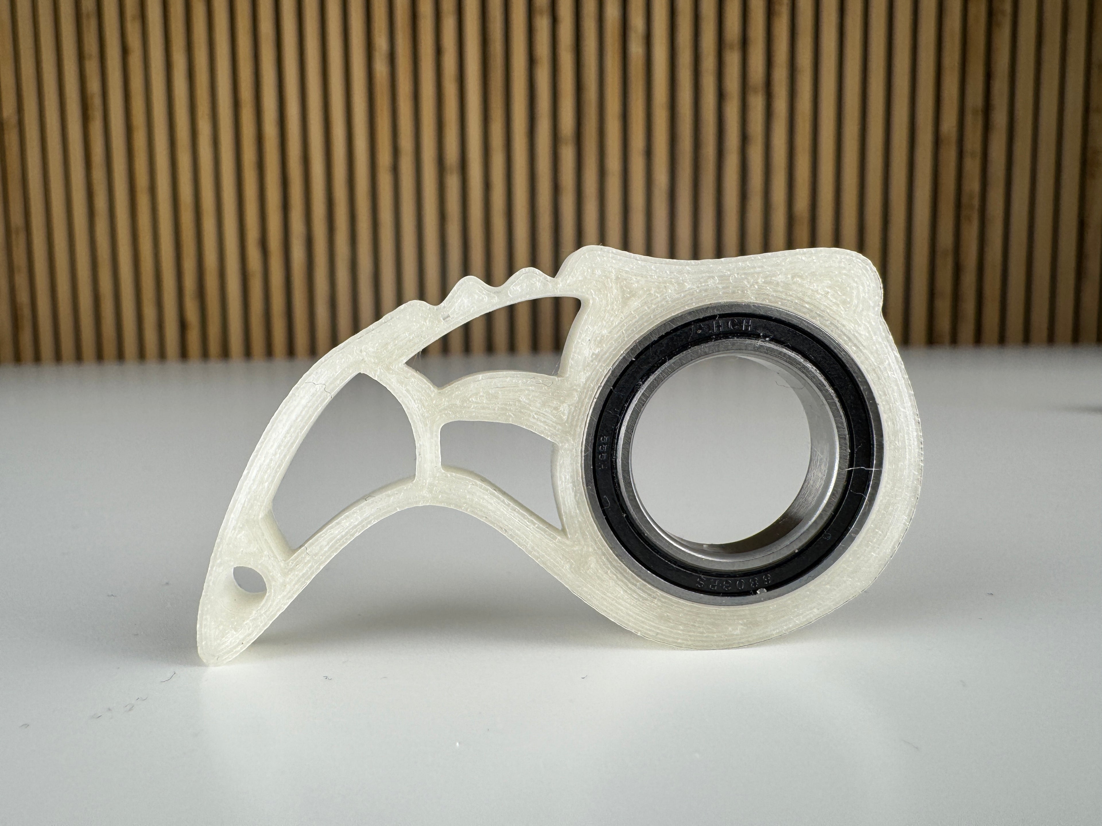 KeySpinner Night Blue (świecący w ciemności)