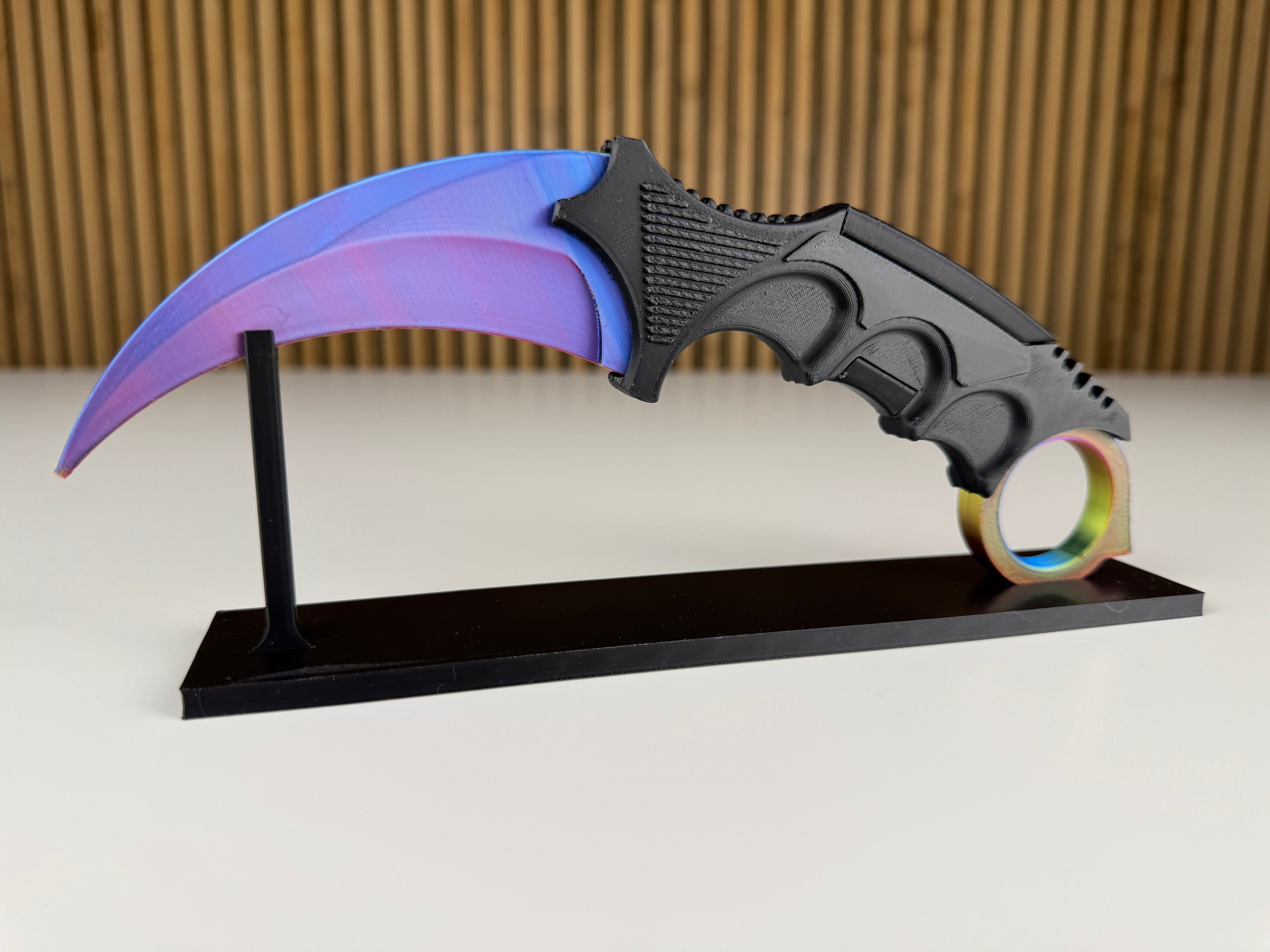 Podstawka do Karambit