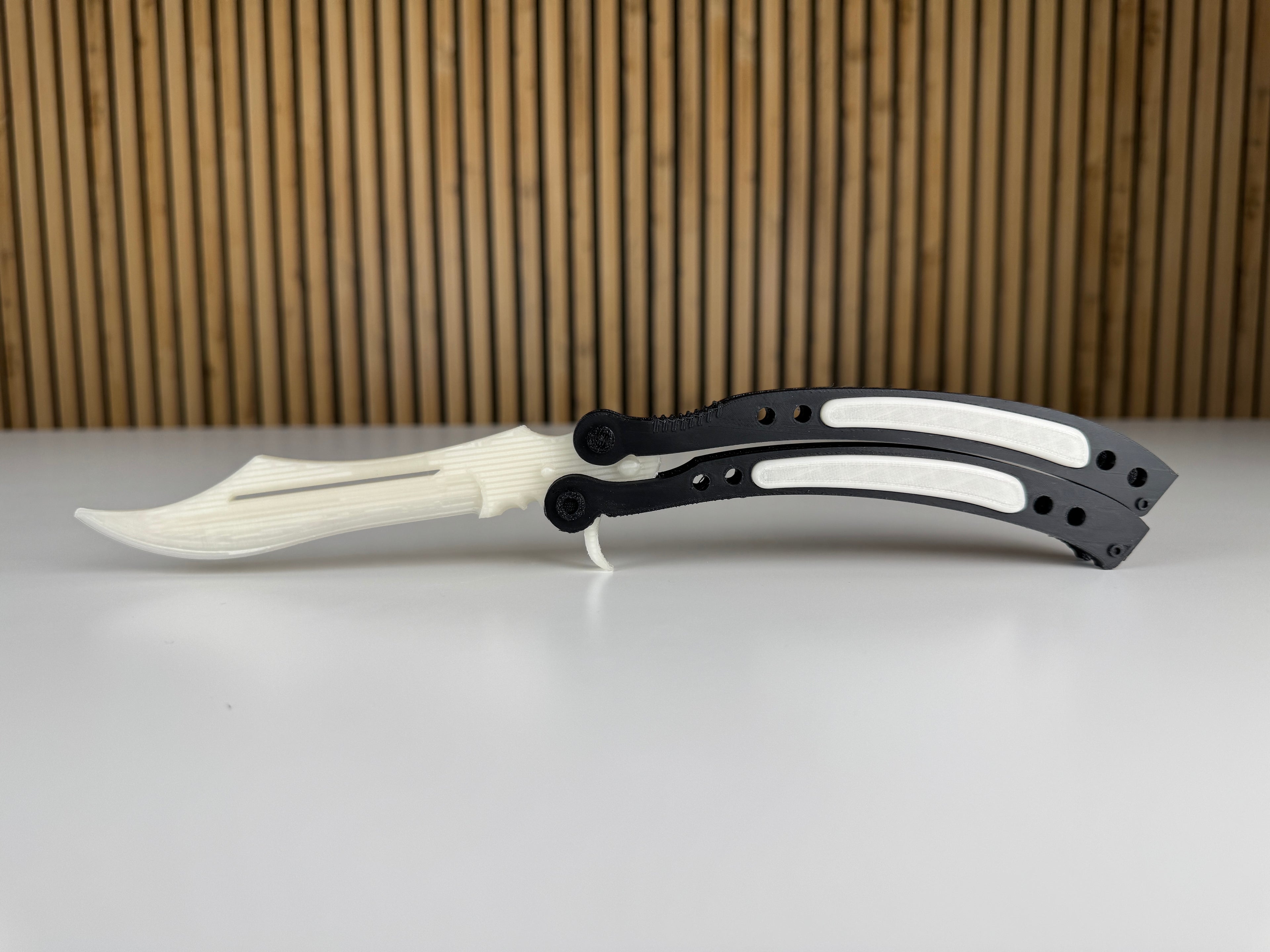 Butterfly Knife Night Blue (świecący w ciemności)